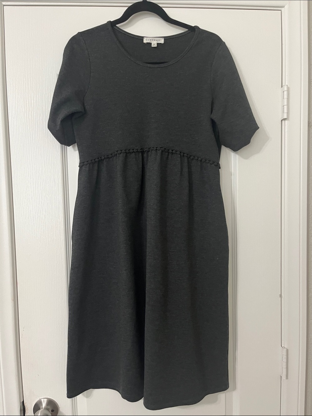 Downeast Womens’ Charcoal Short-Sleeve Knit Dress